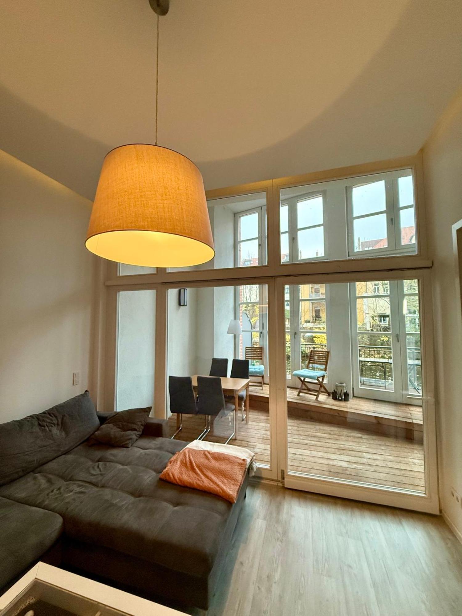 Relax-Wohnung Mit Balkon Ueber Die Weisse Elster Leipzig Exterior foto